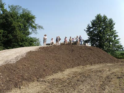 Observation mound